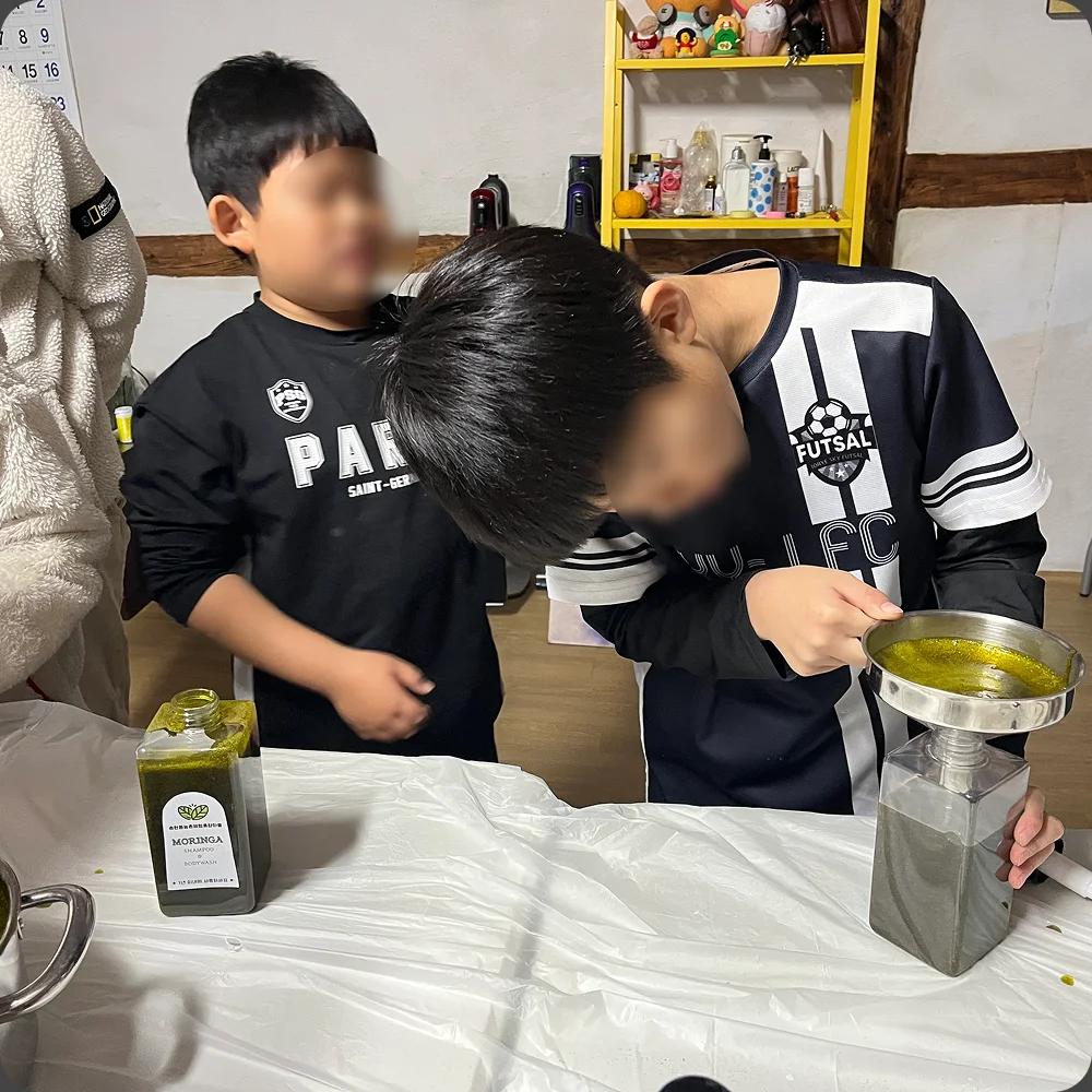 영양 가득! 나만의 모링가 천연 샴푸 만들기 썸네일 3
