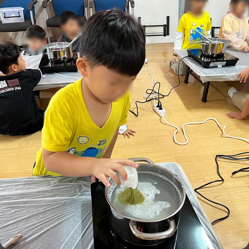 영양 가득! 나만의 모링가 천연 샴푸 만들기 썸네일 2